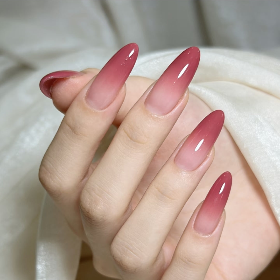 How to Do Ombre Nails as a Beginner: 4 Easy Methods for a Smooth Gradient