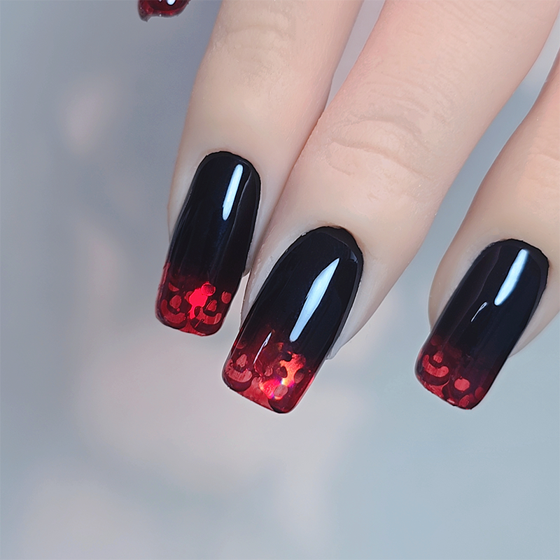 Bold Design - Skull Sequins