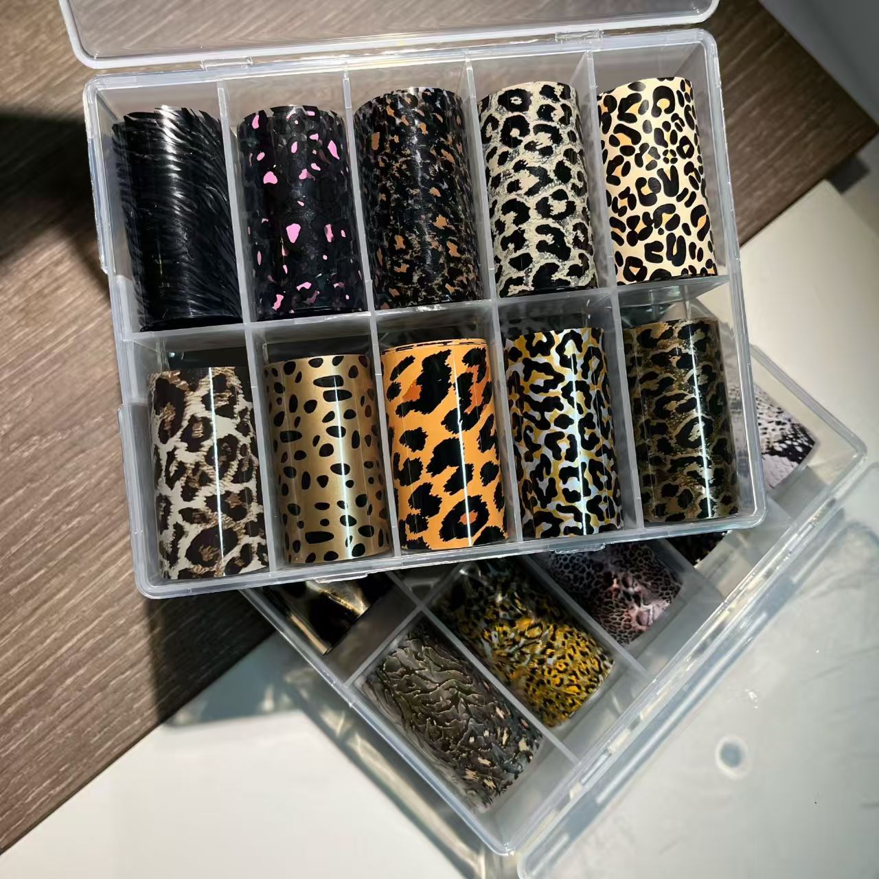Animal Pattern Foil Transfer -10 Rolls/1 Box Snake Leopard Nail Art Transparent Colored Background Decals for DIY Decorations Supplies Design
