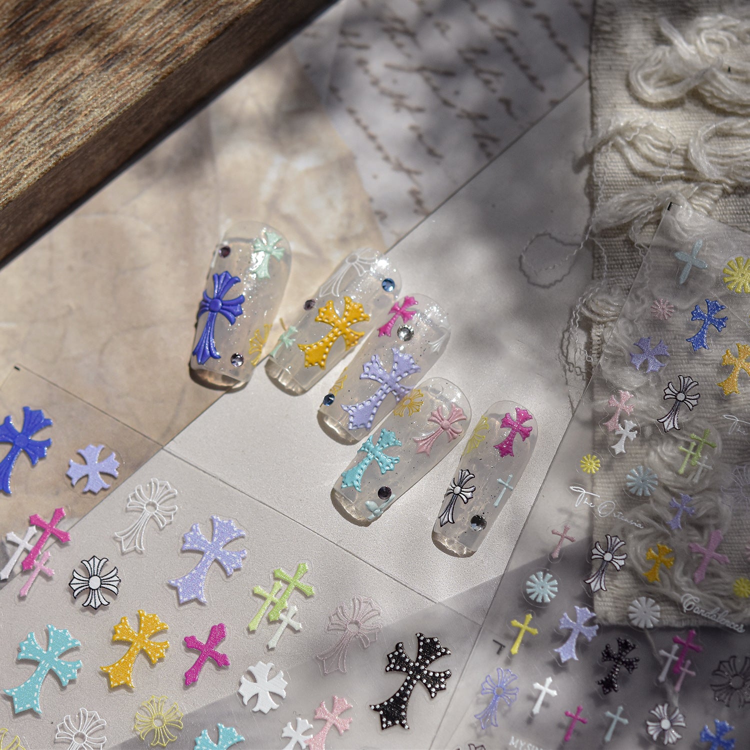 Ultra-Thin Stickers - Ultra-thin Cross Snake Skull Self-Adhesive Gothic Dark Romance Decals for Nail Art Decoration