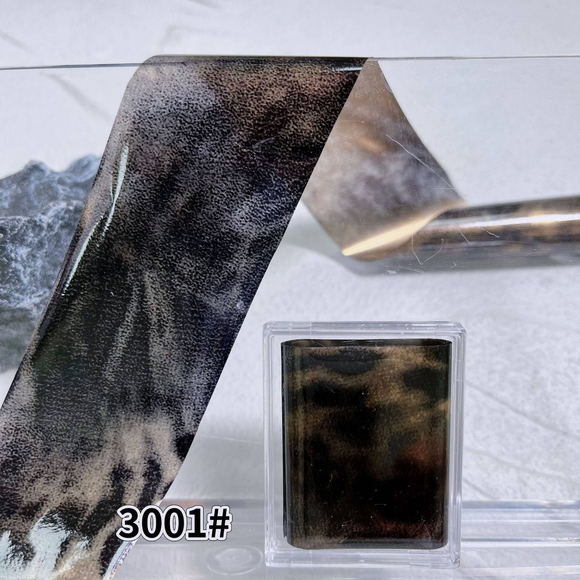 Animal Pattern Foil Transfer - 1 Roll with Box Snake Leopard Nail Art Metallic Laser Colorful Prints Decals for DIY Decorations Supplies Design