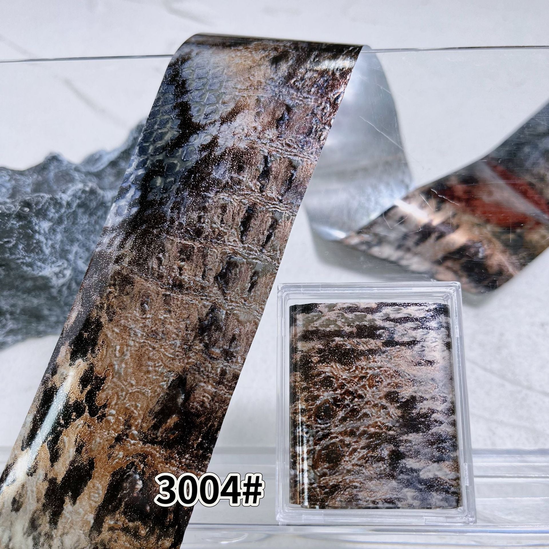 Animal Pattern Foil Transfer - 1 Roll with Box Snake Leopard Nail Art Metallic Laser Colorful Prints Decals for DIY Decorations Supplies Design