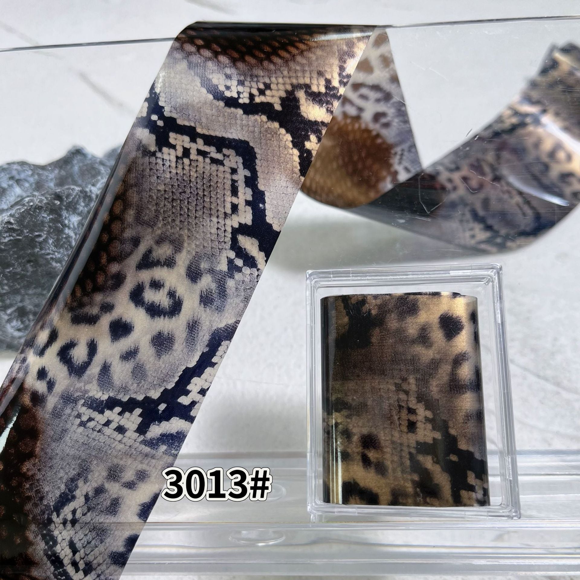 Animal Pattern Foil Transfer - 1 Roll with Box Snake Leopard Nail Art Metallic Laser Colorful Prints Decals for DIY Decorations Supplies Design
