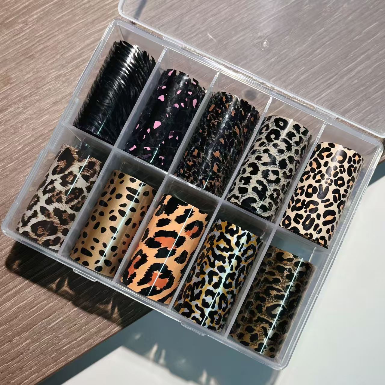 Animal Pattern Foil Transfer -10 Rolls/1 Box Snake Leopard Nail Art Transparent Colored Background Decals for DIY Decorations Supplies Design