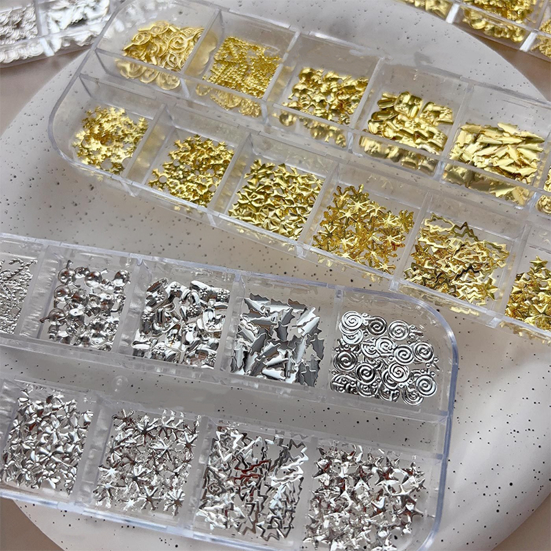 Christmas Charm - 12-Grid  Metallic Alloy Christmas Trees Nail 3D Art Accessories Easy-to-Apply for Beginner Professional Creative Eye-Catching Manicures