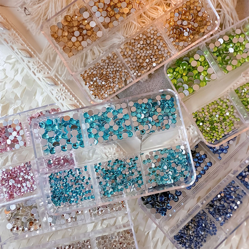 Rhinestones -  6-Grid Flatback Multiple Colorful Sizes Tiny Crystal Gemstones  for Beginner Professional Creative Eye-Catching Bedazzling Manicures