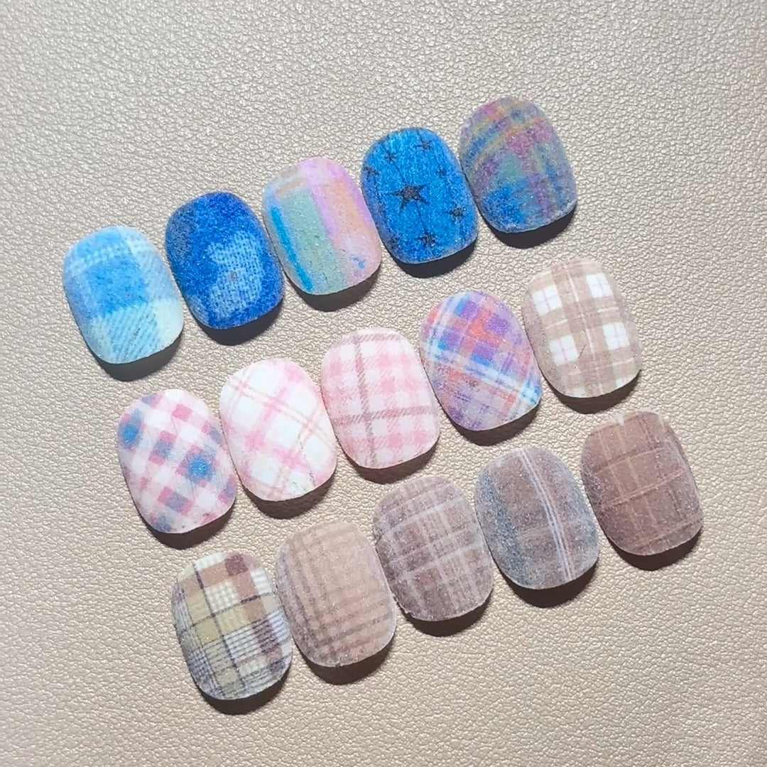 Plaid Pattern Foil Transfer - 1 Roll with Box Checkered Nail Art Colorful Prints Decals for DIY Decorations Supplies Design
